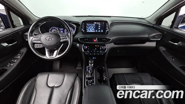 Hyundai Santa Fe — интерьер