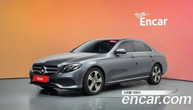 Mercedes-Benz E-класс