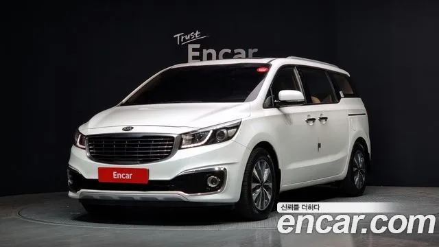Kia Carnival — экстерьер