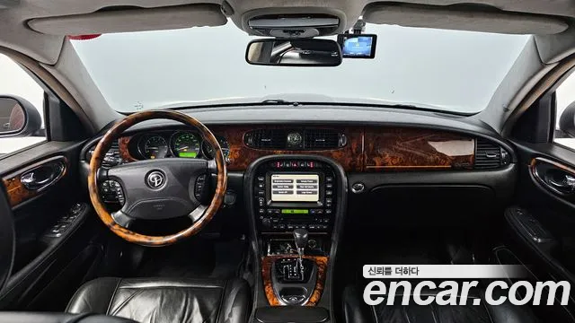 Jaguar Daimler — интерьер