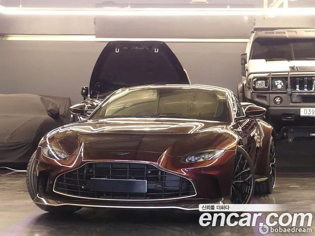 Aston Martin Vantage