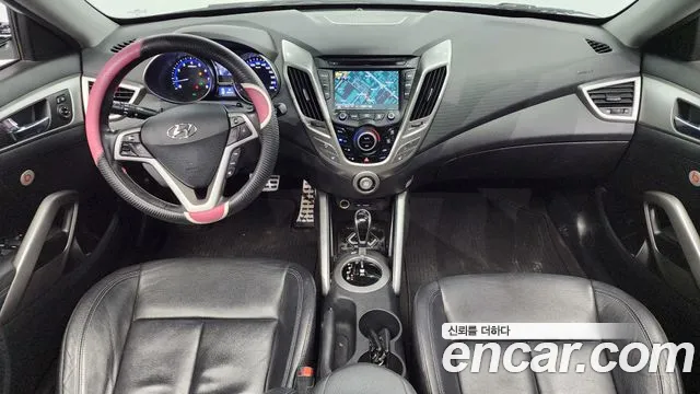 Hyundai Veloster — интерьер