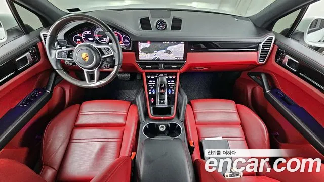 Porsche Cayenne — интерьер