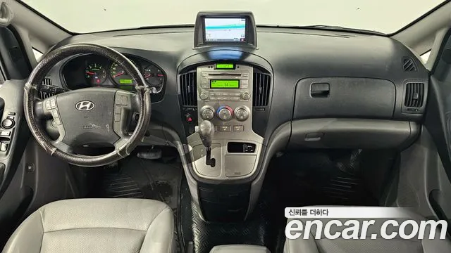 Hyundai Starex — интерьер
