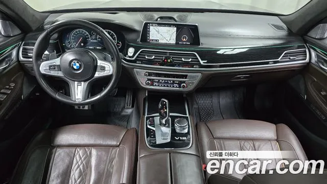 BMW 7 серия — интерьер