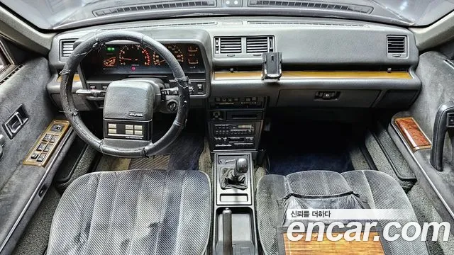 Hyundai Grandeur — интерьер