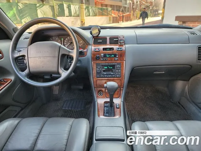 Renault Korea SM5 — интерьер