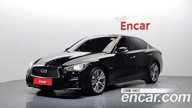 Infiniti Q50