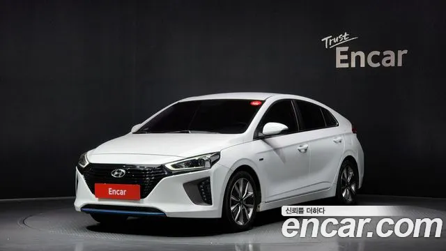 Hyundai Ioniq