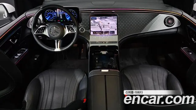Mercedes-Benz EQE — интерьер