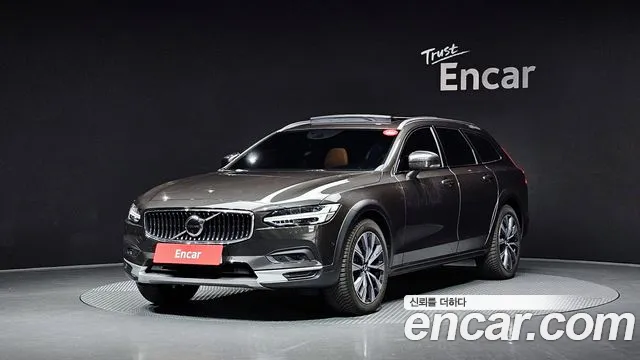 Volvo V90