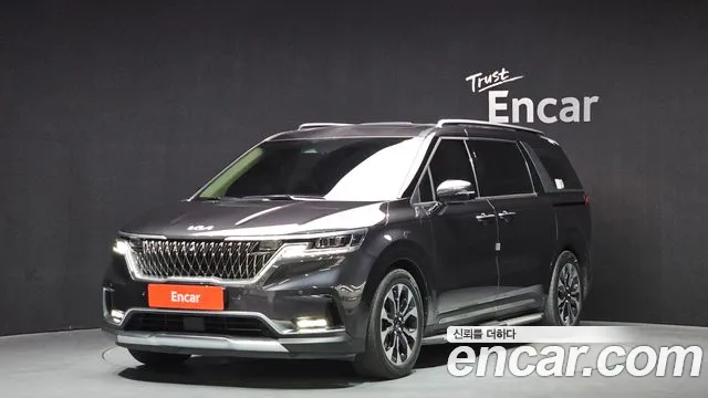 Kia Carnival — экстерьер