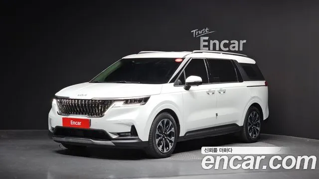 Kia Carnival — экстерьер