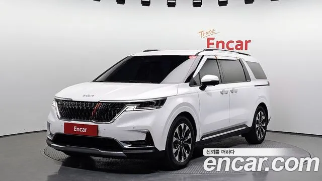 Kia Carnival — экстерьер