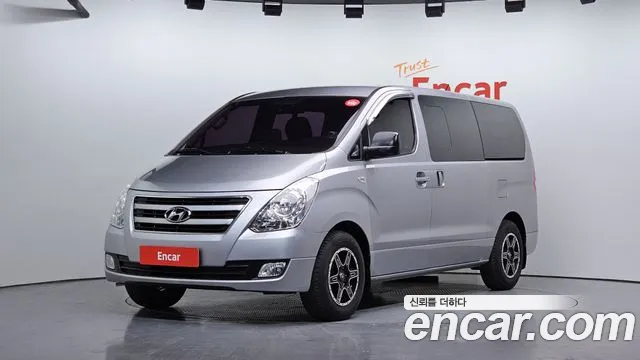 Hyundai Starex