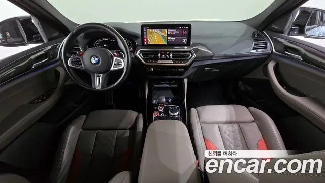 BMW X4M — интерьер