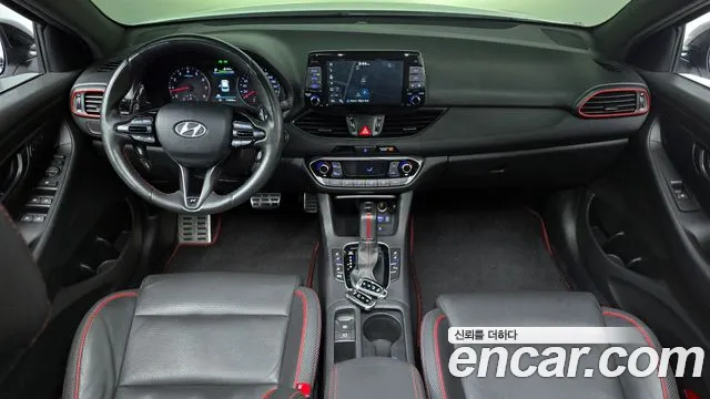 Hyundai i30 — интерьер