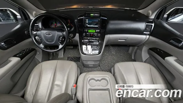 Kia Carnival — интерьер