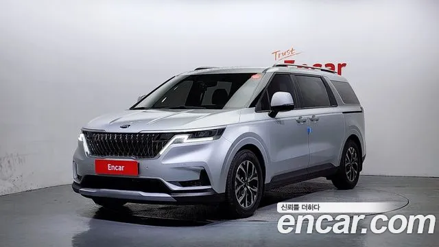 Kia Carnival — экстерьер
