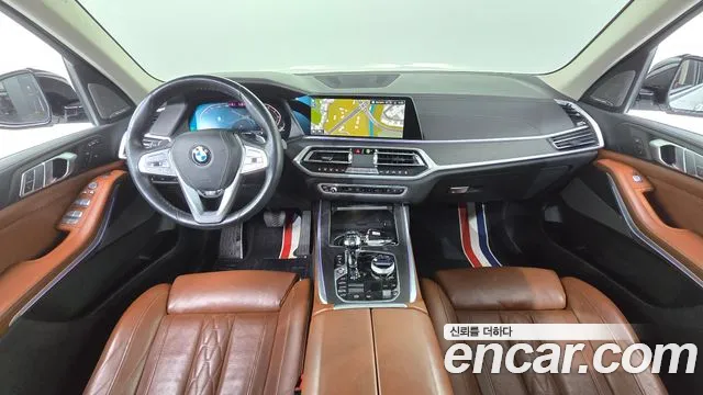BMW X7 — интерьер