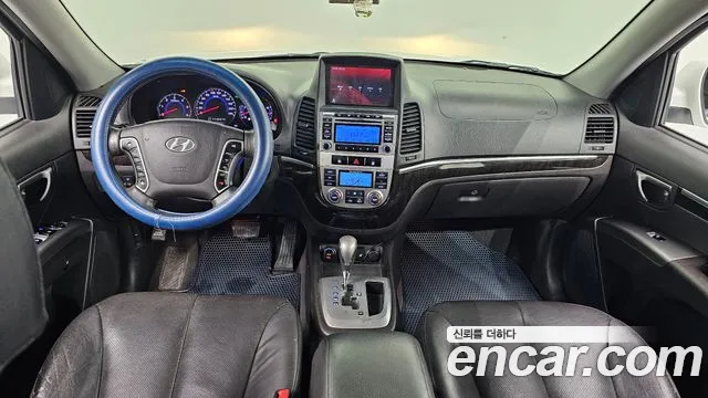 Hyundai Santa Fe — интерьер
