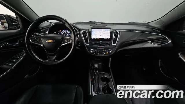 Chevrolet Korea Malibu — интерьер