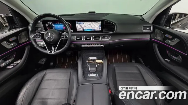 Mercedes-Benz GLE-класс — интерьер