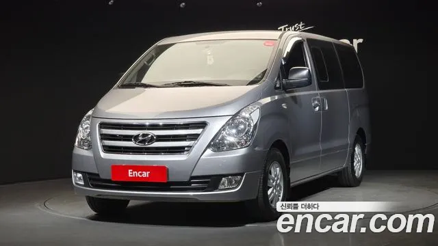 Hyundai Starex