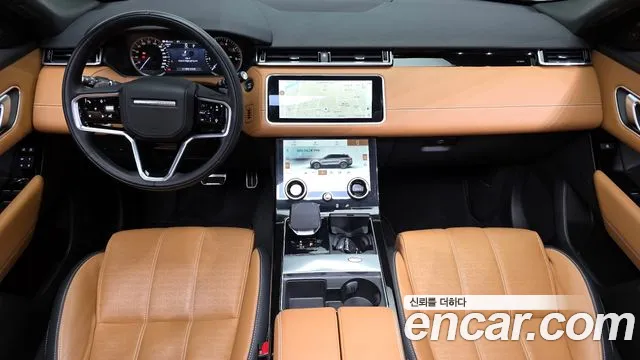Land Rover Range Rover Velar — интерьер