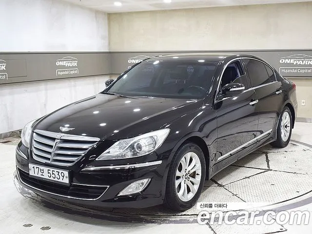 Hyundai Genesis