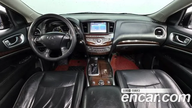 Infiniti JX — интерьер