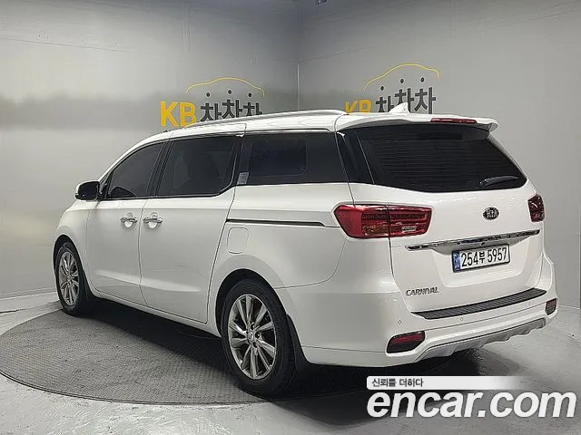 Kia Carnival — интерьер
