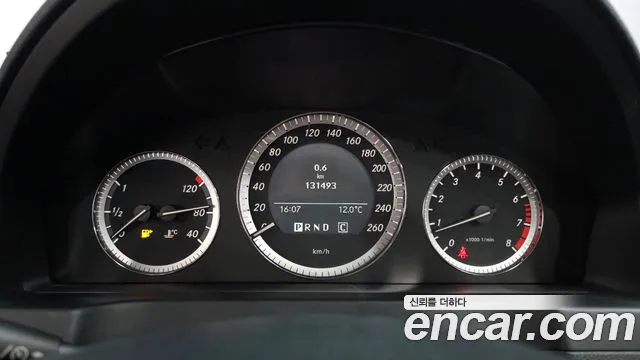 Mercedes-Benz C-класс — интерьер