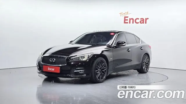 Infiniti Q50