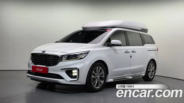 Kia Carnival — экстерьер