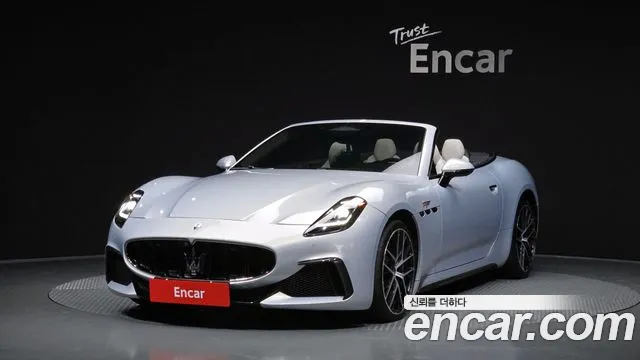 Maserati GranCabrio