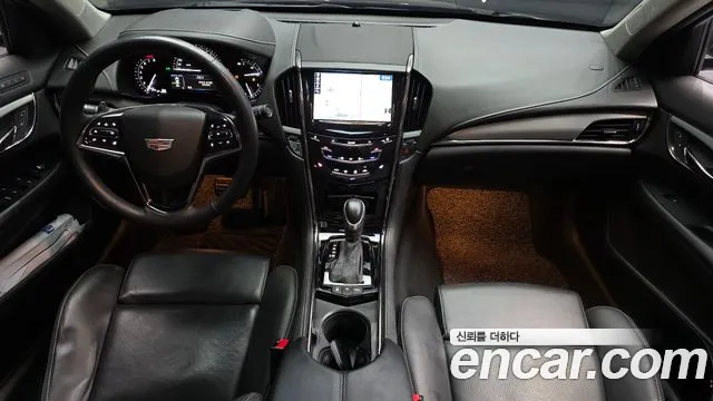 Cadillac ATS — интерьер
