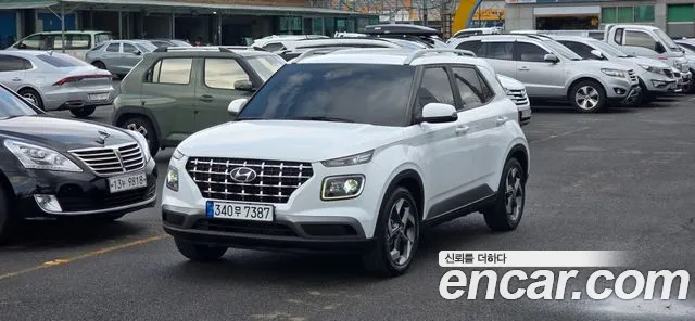 Hyundai Venue