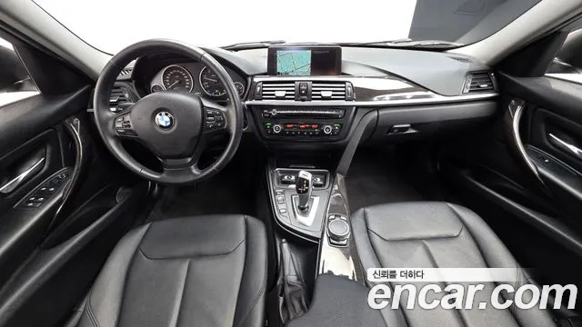 BMW 3 серия — интерьер