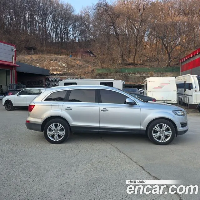 Audi Q7 — интерьер