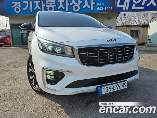 Kia Carnival — экстерьер