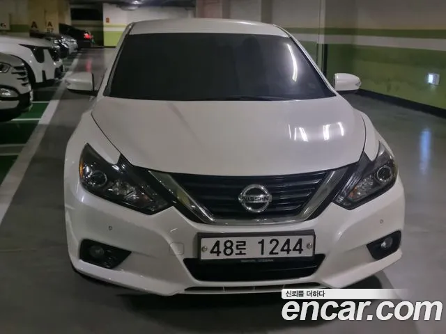 Nissan Altima