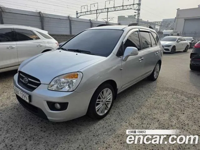 Kia Carens — экстерьер