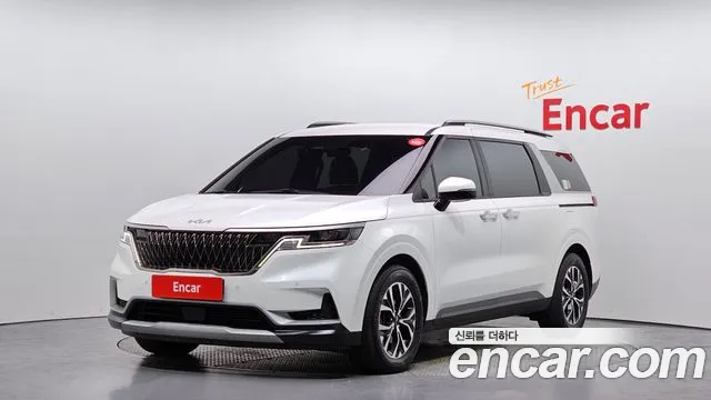 Kia Carnival — экстерьер