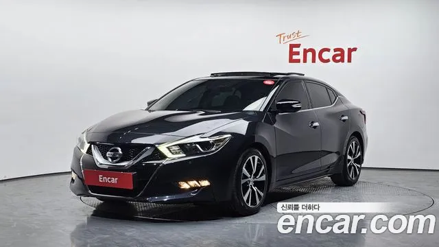 Nissan Maxima