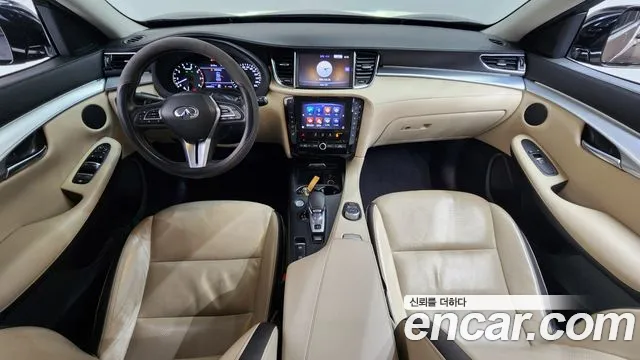 Infiniti QX50 — интерьер
