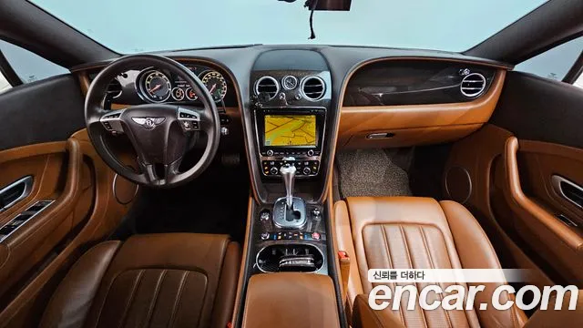 Bentley Continental — интерьер