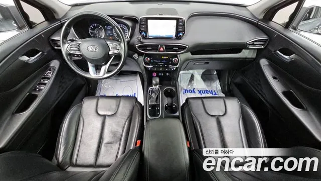 Hyundai Santa Fe — интерьер