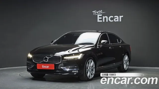 Volvo S90