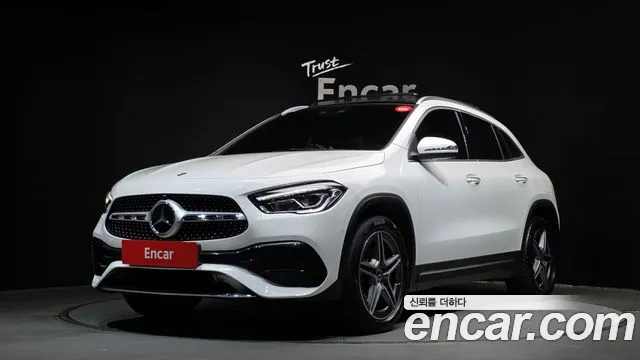 Mercedes-Benz GLA-класс